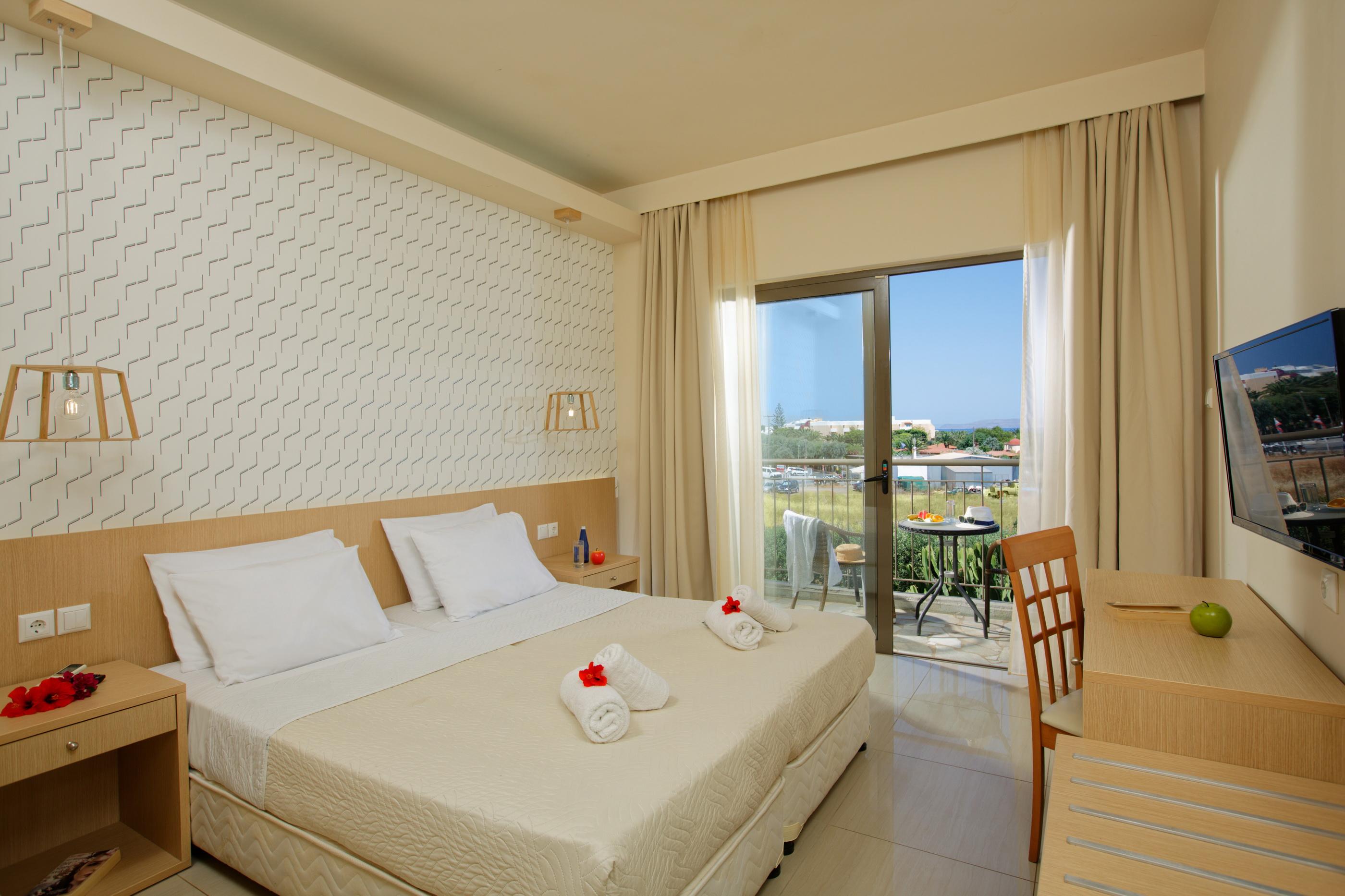 Oasis Beach Hotel - Adults Only Aniszarász Kültér fotó