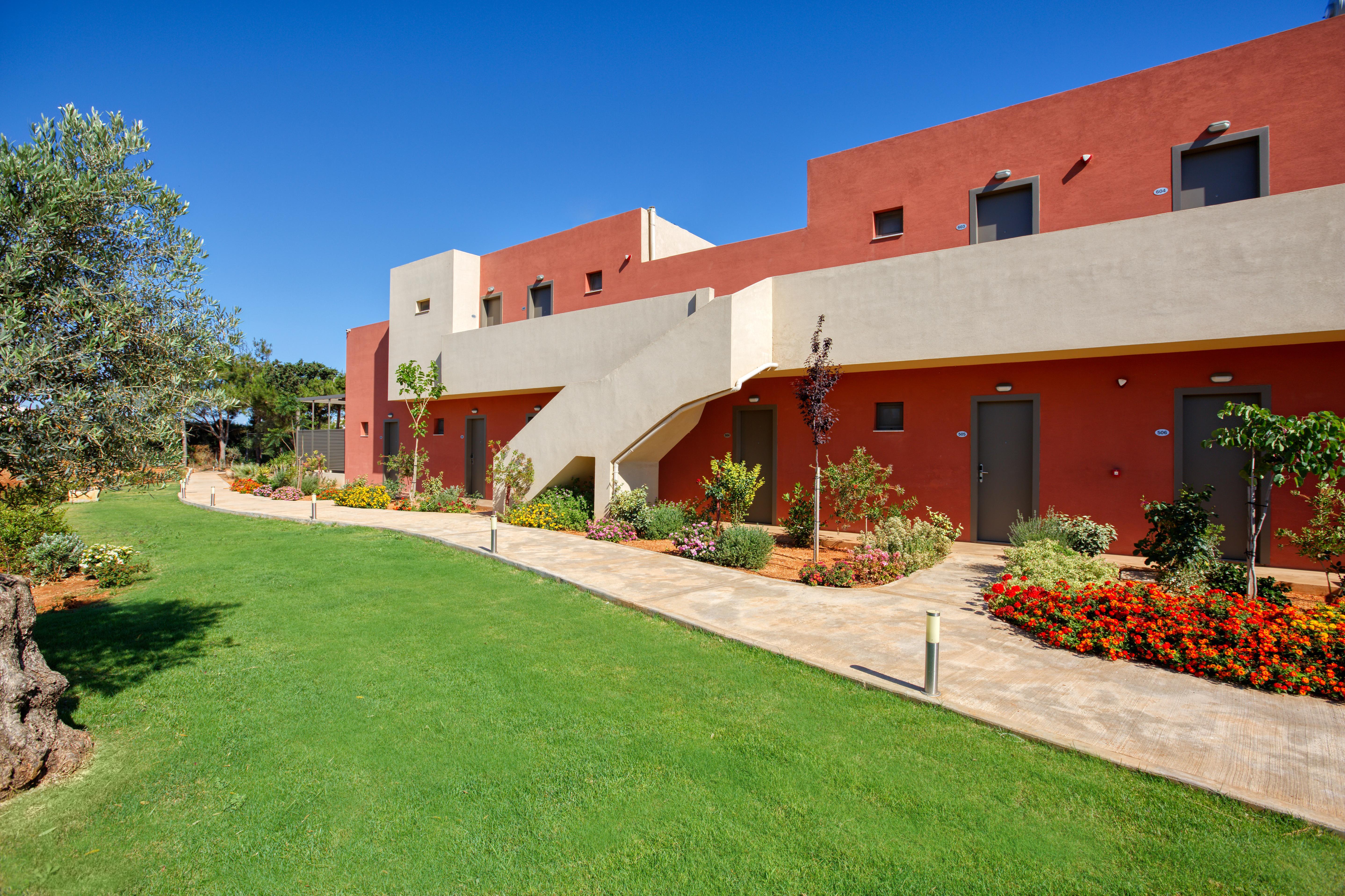 Oasis Beach Hotel - Adults Only Aniszarász Kültér fotó