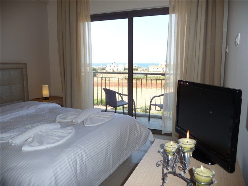 Oasis Beach Hotel - Adults Only Aniszarász Kültér fotó